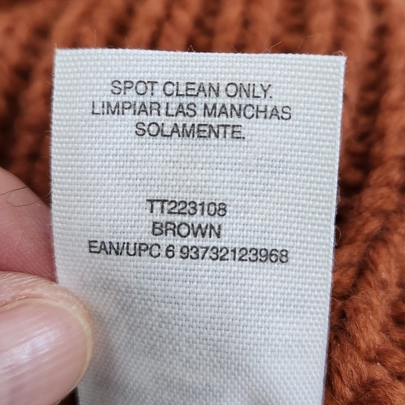 NWT Time and Tru Brown Cinnamon Spice Cable Knit Winter Beanie Hat - Picture 15 of 15